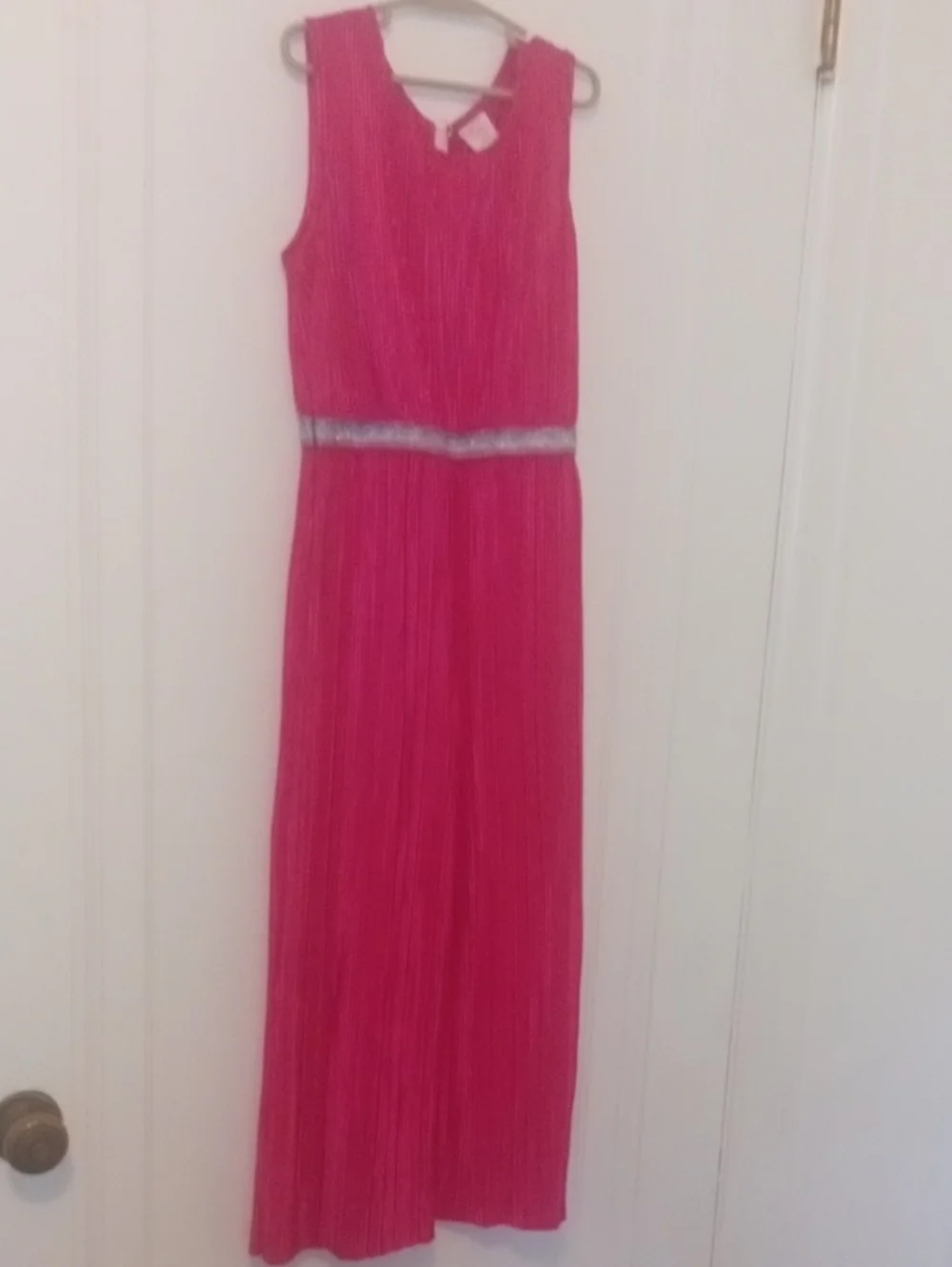 Girls med Fuchsia Sleeveless pant romper, silver waist accent